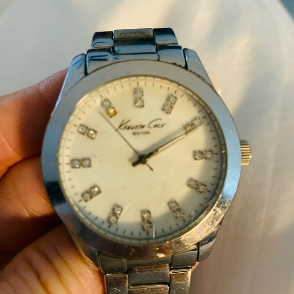 Big dial ,Very cute  Keneth Kole watch , Sarowsky insert.(Needs a new battery) - Picture 2 of 5
